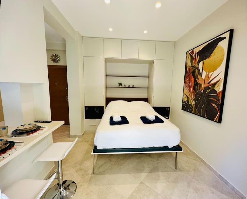 Appartamento The Pearl Of Athens, 1 Km From The Acropolis Esterno foto